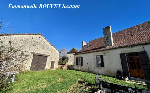 Beautiful stone property in Perigord countryside