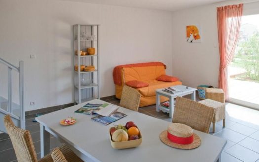 RENTAL INVESTMENT – AUBIGNAN – Les Demeures du Ventoux*** Tourist Residence – 5.56% return