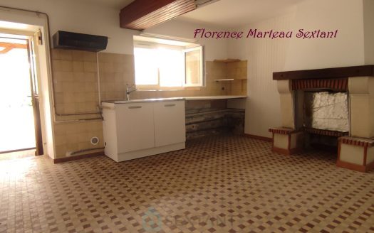 Chisseaux 37150 Village houses €215,000 238sqm