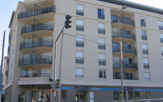 RENTAL INVESTMENT – BRON – Cardinal Campus Nova Park Student Residence – 5.74% return