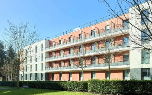 RENTAL INVESTMENT – ST CYR L&apos;ECOLE – Comfort Aparthotel Versailles business residence – 5.99% profitability