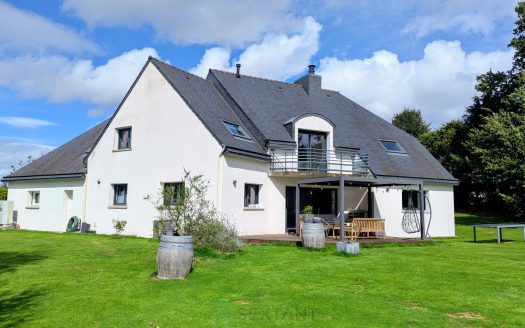 Spacious family home with 7 bedrooms