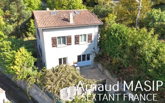 DETACHED 2-BED HOUSE WITH 2-BED GARDEN-LEVEL APARTMENT, TERRACES, LARGE, PRIVATE GARDEN, ATTRACTIVE VIEWS