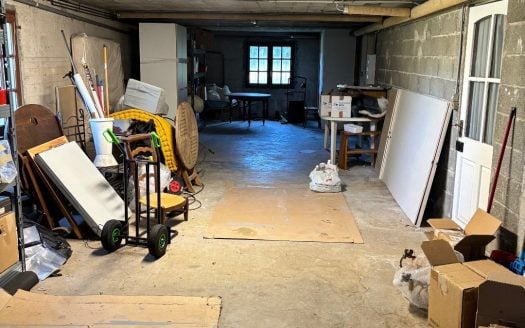 Beautiful house, must see! 4 bedrooms, Lovely garden 2470 sqm