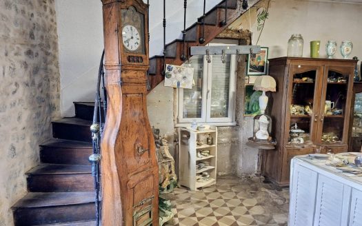 House with large outbuildings suitable for living and/or various projects