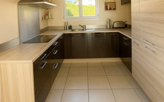 Villa 5 pièces – 01170 Chevry