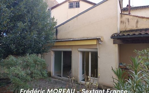 Real estate complex in the very center of Bergerac