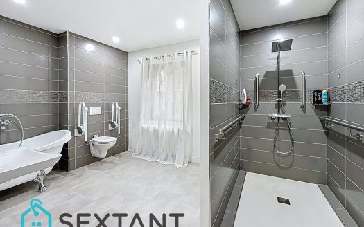 Characterful house, 3 bedrooms 95sqm