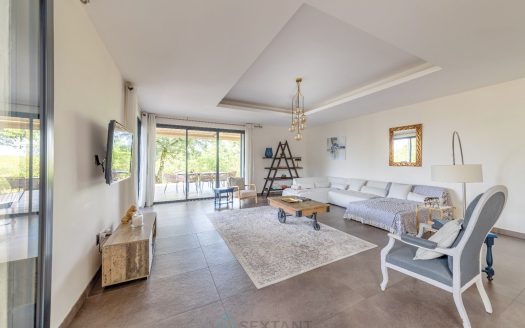 Contemporary Architect-Designed Home – South of Cahors