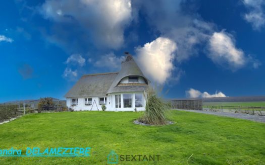 PRESTIGIOUS COTTAGE IN THE HEART OF A GREEN SETTING