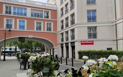 RENTAL INVESTMENT – PUTEAUX – Residhome Puteaux La Defense**** Business and Tourism Residence – 5.59% return