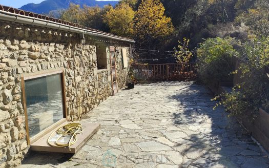 Exceptional 6.5-Hectare Estate in the Heart of Nature, Spectacular Views and Swimming Pool – Near Prades