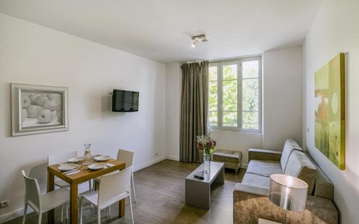 RENTAL INVESTMENT – LOURDES – Residence Comfort Aparthotel Lourdes Lorda – 4.36% profitability.