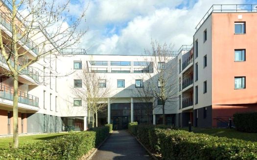 RENTAL INVESTMENT – Saint-Cyr-l&apos;Ecole – Zenitude Versailles Saint-Cyr-l&apos;Ecole Business Residence – 6% profitability