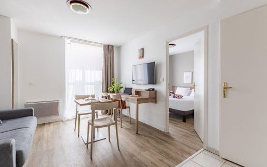 RENTAL INVESTMENT – LE MANS – Residence Appart&apos;City Confort Le Mans Centre – Appart Hotel – 6.73% profitability.