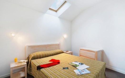 RENTAL INVESTMENT – Les Sables-d&apos;Olonne – Les Grands Rochers Tourist Residence – 6.39% profitability