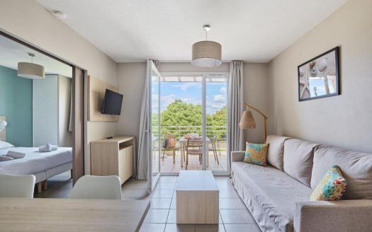 RENTAL INVESTMENT – La Londe-les-Maures – Odalys Les Oceanides Tourist Residence – 5.8% profitability