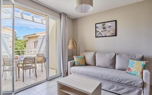 RENTAL INVESTMENT – La Londe-les-Maures – Odalys Les Oceanides Tourist Residence – 5.8% profitability