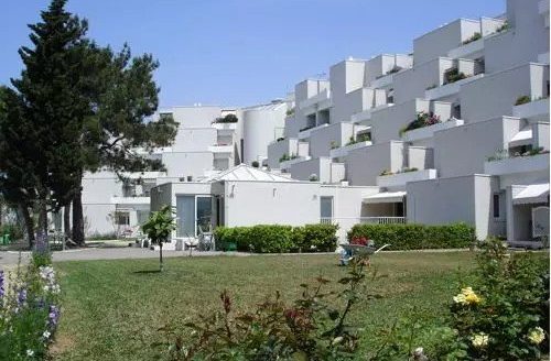 RENTAL INVESTMENT – Meze – Les Girandieres Senior Residence – 5.15% return