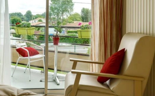 RENTAL INVESTMENT – PAREMPUYRE – Ehpad Le Parc des Oliviers Residence – 8% profitability.