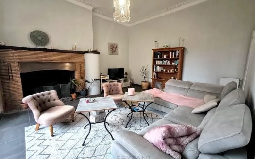 East of BERGERAC, SPACIOUS HOUSE NEAR RIVER DORDOGNE