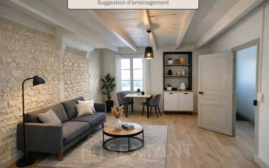 STONE TOWNHOUSE – 6 ROOMS – 120 M² – PRIVATE COURTYARD