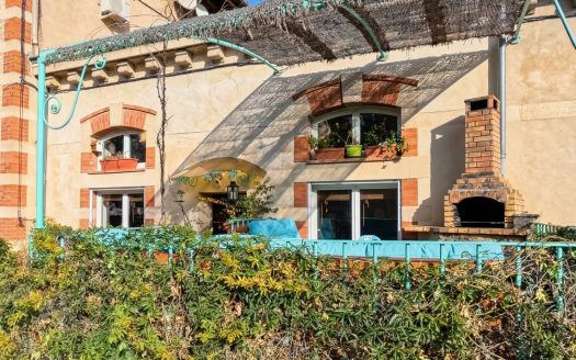 Grans (13) – Renovated village house – 3 bedrooms – 110 sqm