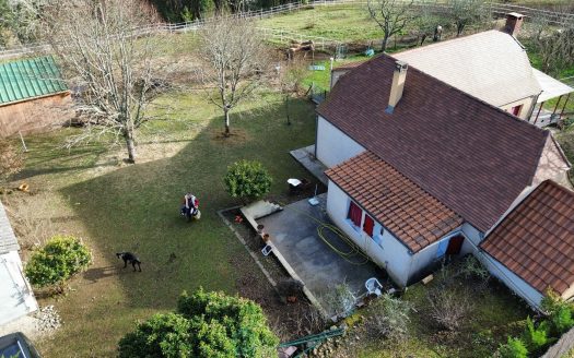 House and cottage in Pazac, Périgord Noir.