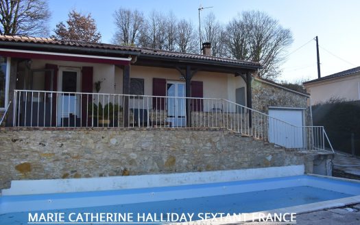 YOUR COZY NEST WITH AN EXCEPTIONAL VIEW