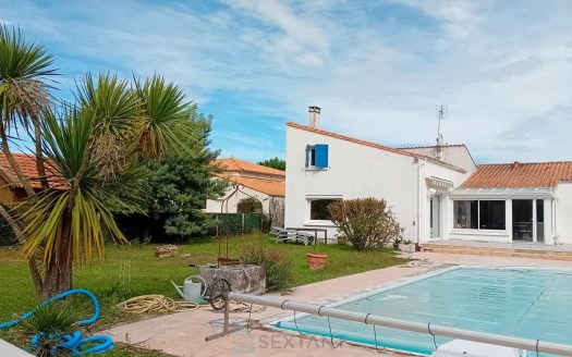 Coeur de ville Maison Contemporaire avec piscine et joli terrain