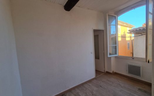 Provence T1 bis Hyeres Massillon