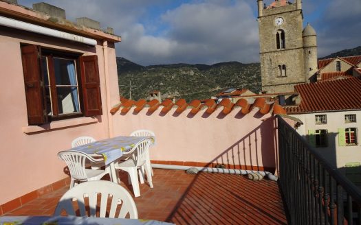 6 room renovated stone built house with terrace