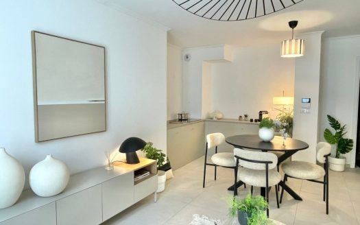 Nice – Carré d’Or – New Residence – 2-Bedroom Apartment – Top Floor
