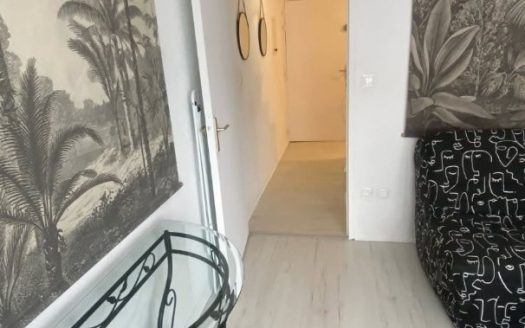 Vend studio Royan proche gare, centre ville et plage