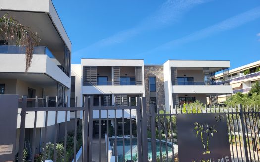 Cannes – Petit Juas – Top Floor – New Residence with Pool!