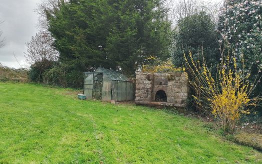 4 bedroom stone house