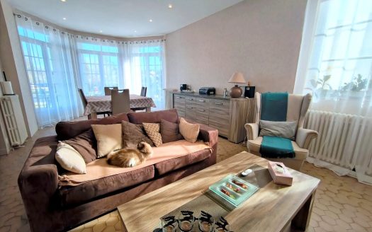 RIGHT BANK OF BERGERAC, NEAR TOWN CENTER, QUIET HOUSE