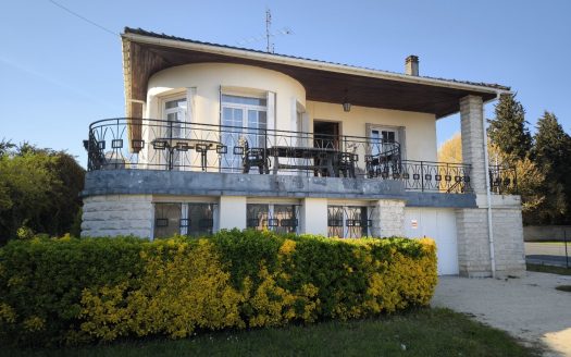 RIGHT BANK OF BERGERAC, NEAR TOWN CENTER, QUIET HOUSE