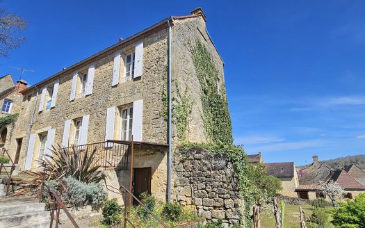 Rare Opportunity in Domme – Character House with 2 Apartments, Garden, Cellar and Large Garage