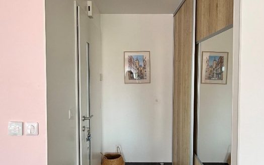 Contemporary House 2019 – Single-story – 5 bedrooms – Exceptional setting.