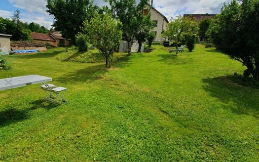 Dordogne – House in a hamlet in the Périgord Vert
