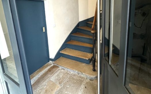 Renovated artist's apartment