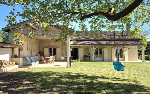 Rare find: Elegant and Charming property