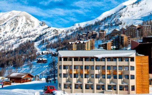 RENTAL INVESTMENT – ISOLA – Sowell Tourist Residence – New Chastillon – 6.18% return