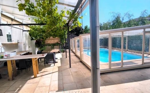 BERGERAC : HOUSE WITH INDOOR POOL