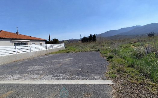 Building plot 278 sqm for a detached house