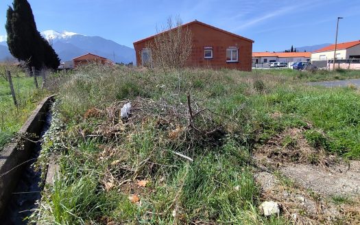 Building plot 278 sqm for a detached house