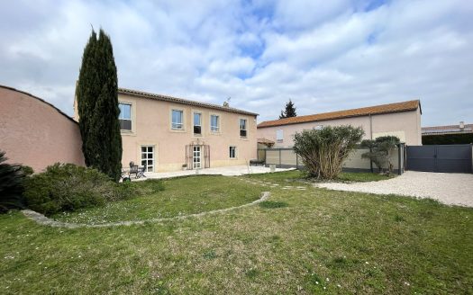 FOR SALE – ISTRES (South of France) | 200 sqm Contemporary Villa with Pool and Landscaped Garden