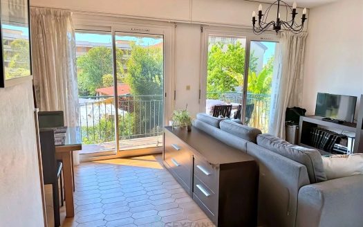 Apartment close to Edhec Business School