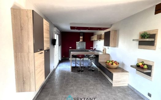 House 140sqm on a full basement